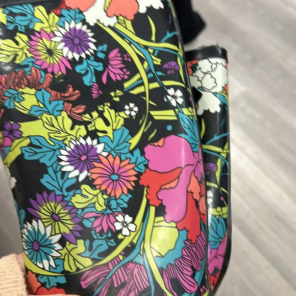 Sackroots boots Sz.6, lined with adjustable calf. Black/floral - Picture 7 of 7